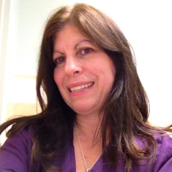 Meet your Posher, Ivette - Picture 1 of 1